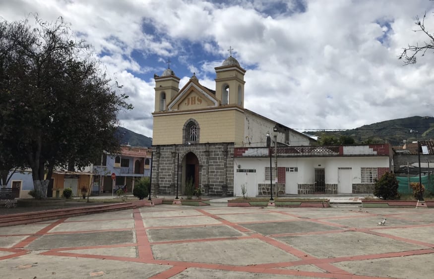 Iglesia Nuestra Señora De Las Mercedez, the cathedral in the town center of Tablon de Gómez
