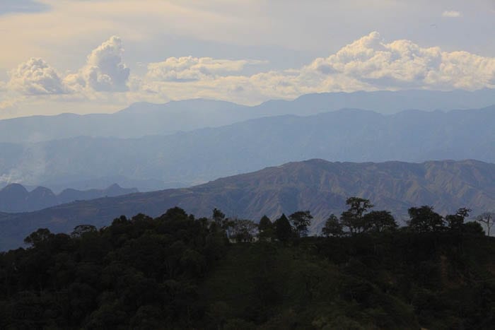 Las Cordilleras de Colombia. The central ranges. Sweet Marias