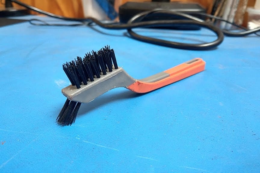 Brush for cleaning the Aillio Bullet Coffee Roaster