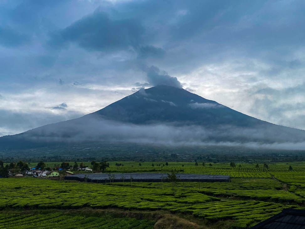 Gunung Tujah - Volcano Sumatra