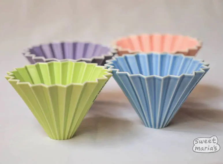 https://library.sweetmarias.com/wp-content/uploads/2022/11/colors-of-origami-coffee-dripper-cone.jpg.webp