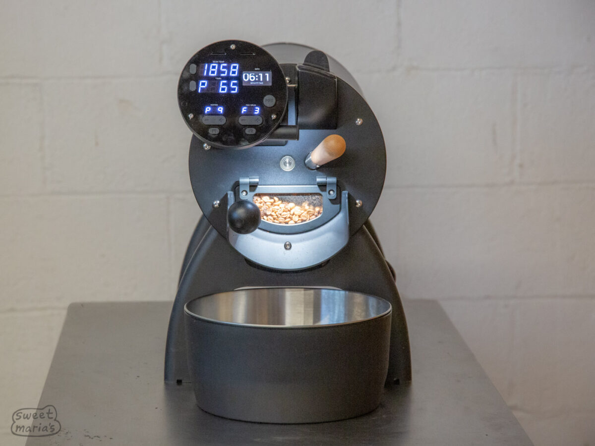 Bullet R2 Pro Roaster White Brick Wall